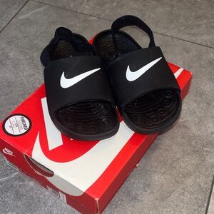 Nike Kawa Black Toddler Slides.  Size 10